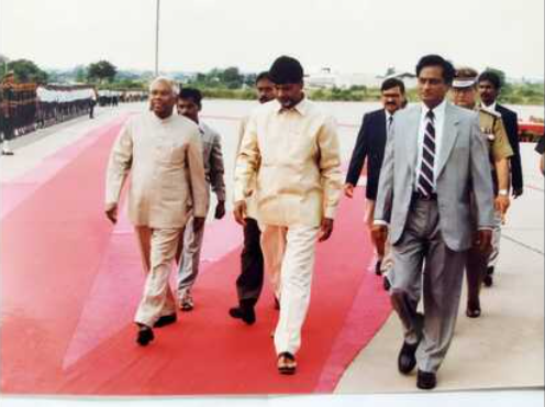 K. Madhava Rao with former president of India, KR Narayanan and former chief minister of Andhra Pradesh, N Chandra Babu Naidu.